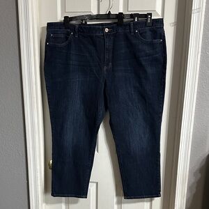 NWOT Jennifer Lopez 24W Short Women’s Boyfriend Jeans 24WS